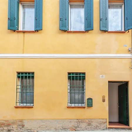 L'Angolo Segreto Nel Pieno Centro Di Ferrara Exterior photo