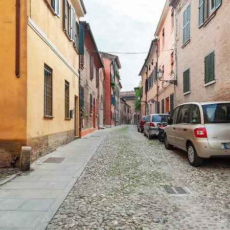 L'Angolo Segreto Nel Pieno Centro Di Ferrara Exterior photo